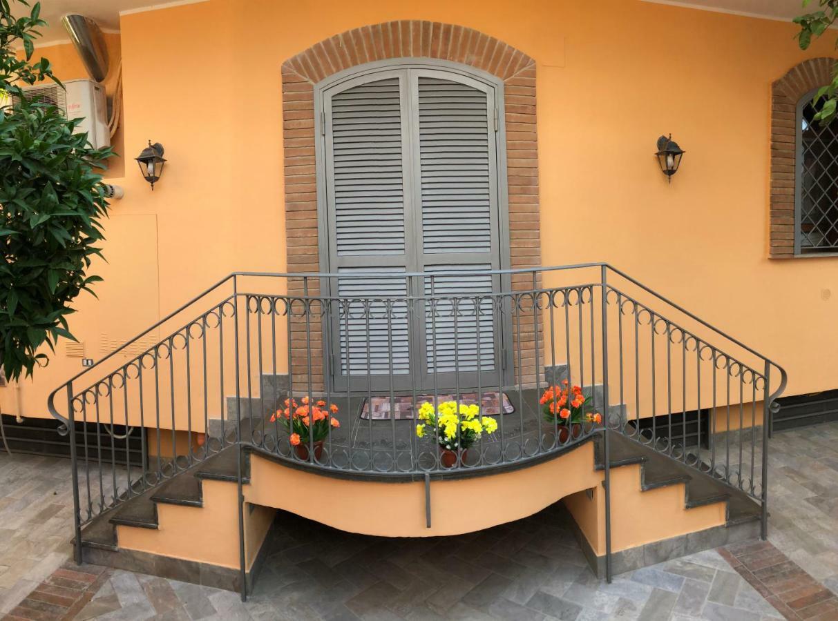 Happy House Vesuvio San Giuseppe Vesuviano Exterior foto
